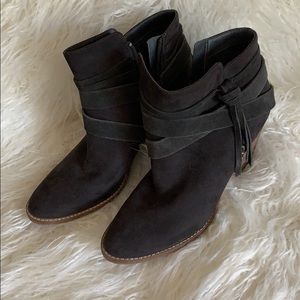 dv8 - Dolce Vita booties women’s size 10